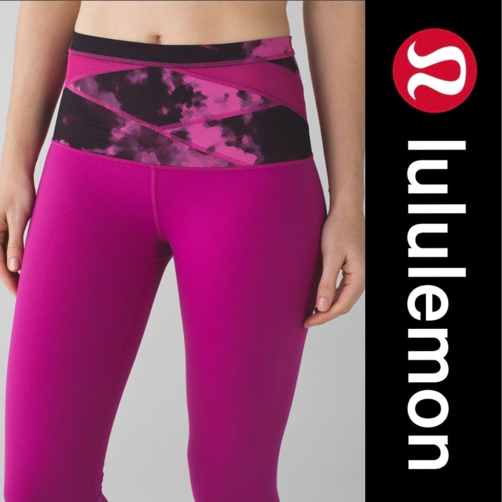 Lululemon Wunder Under Crop 
Blooming Pixie Raspberry Black 4 leggings yoga run